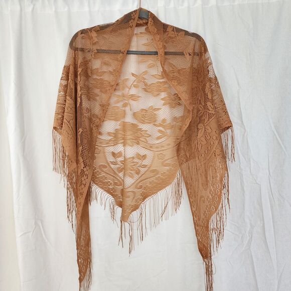Formal Shawl Fringe Camel Tan Triangle Scarf Lace Evening Wrap Romantic New - Picture 4 of 5